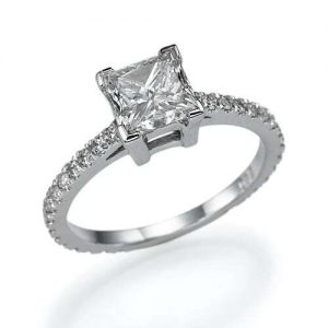 טבעת אירוסין רווית R8570