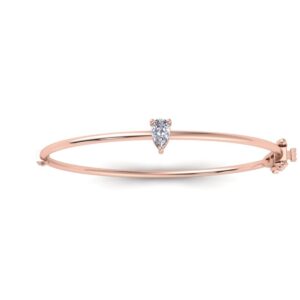 צמיד קשיח משובץ יהלום בצורת טיפה החל מ-4900 ש"ח - B155